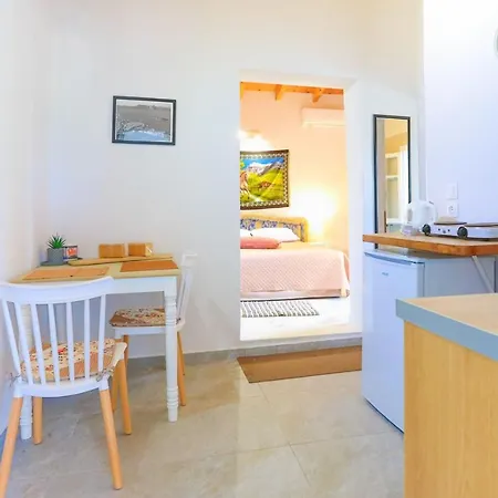 Achilleion Forest Villa