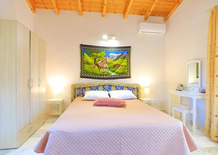 Achilleion Forest Villa *